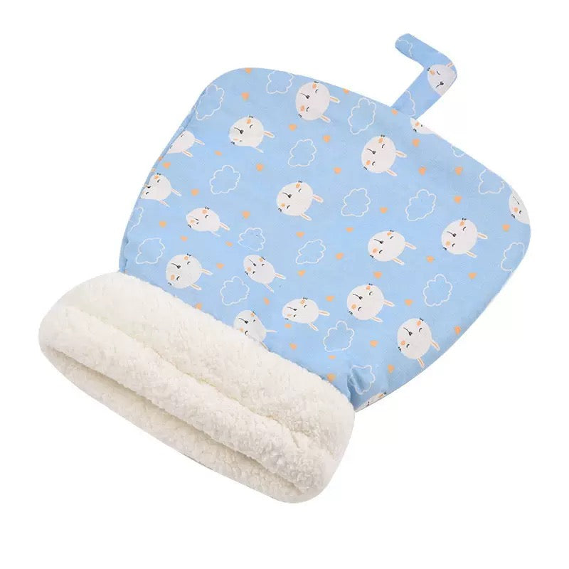 Fluffy Cat Sleeping Bag – Soft Warm Pocket Bed for Kittens & Small Pets.